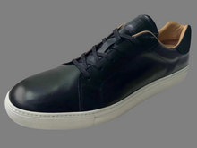 Load image into Gallery viewer, LOW TOP SNEAKER

